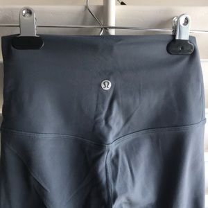Lululemon Align Crop 21” Light Grey / Stream Blue